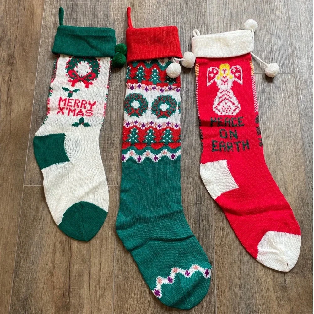 Knit Christmas Stockings Set of 3 Merry X-Mas Peace On Earth Wreath Retro